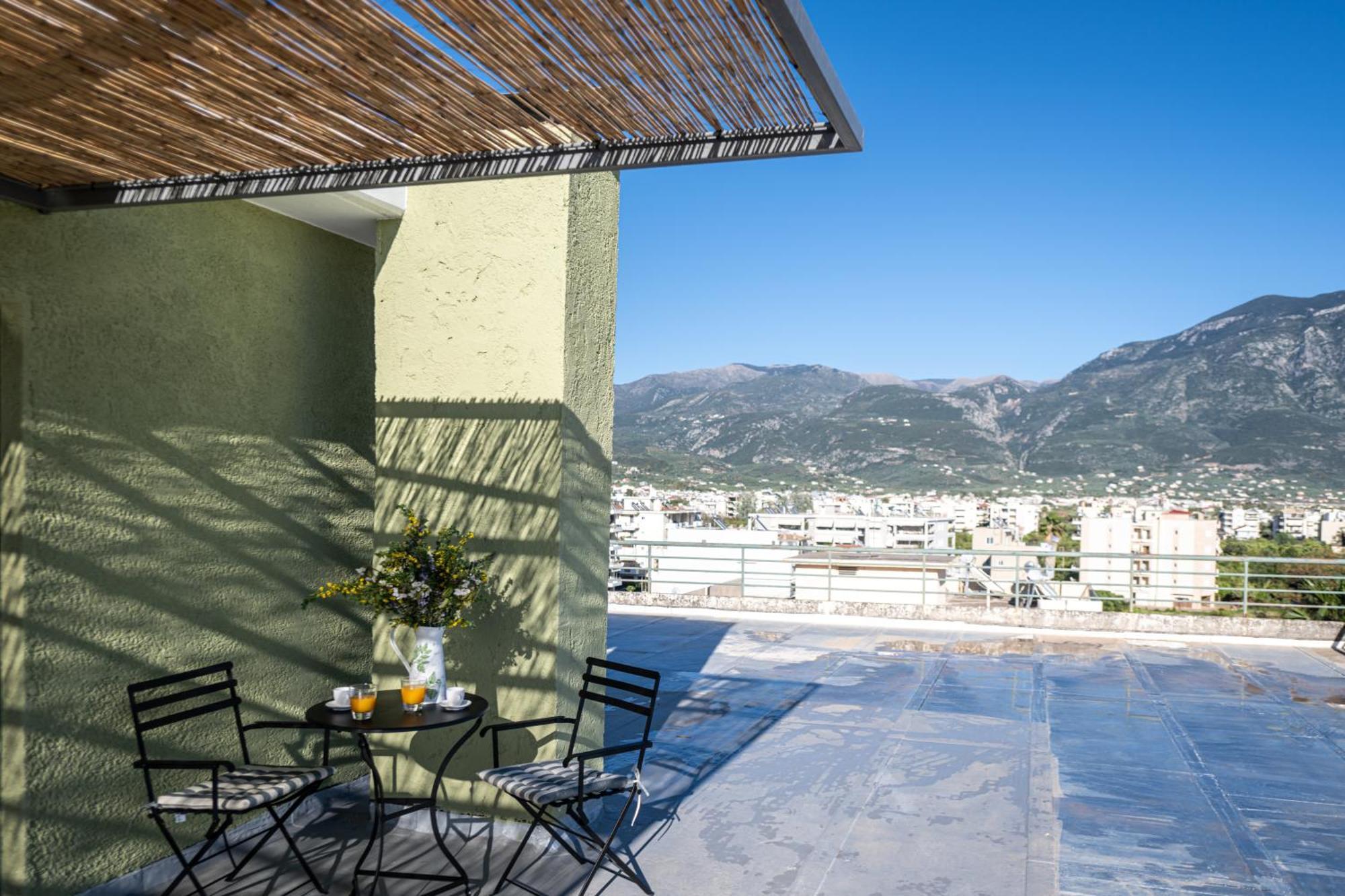 Appartamento Skyhigh Haven Kalamata Esterno foto