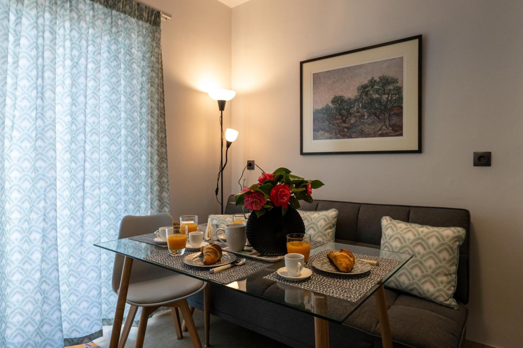 Appartamento Skyhigh Haven Kalamata Esterno foto