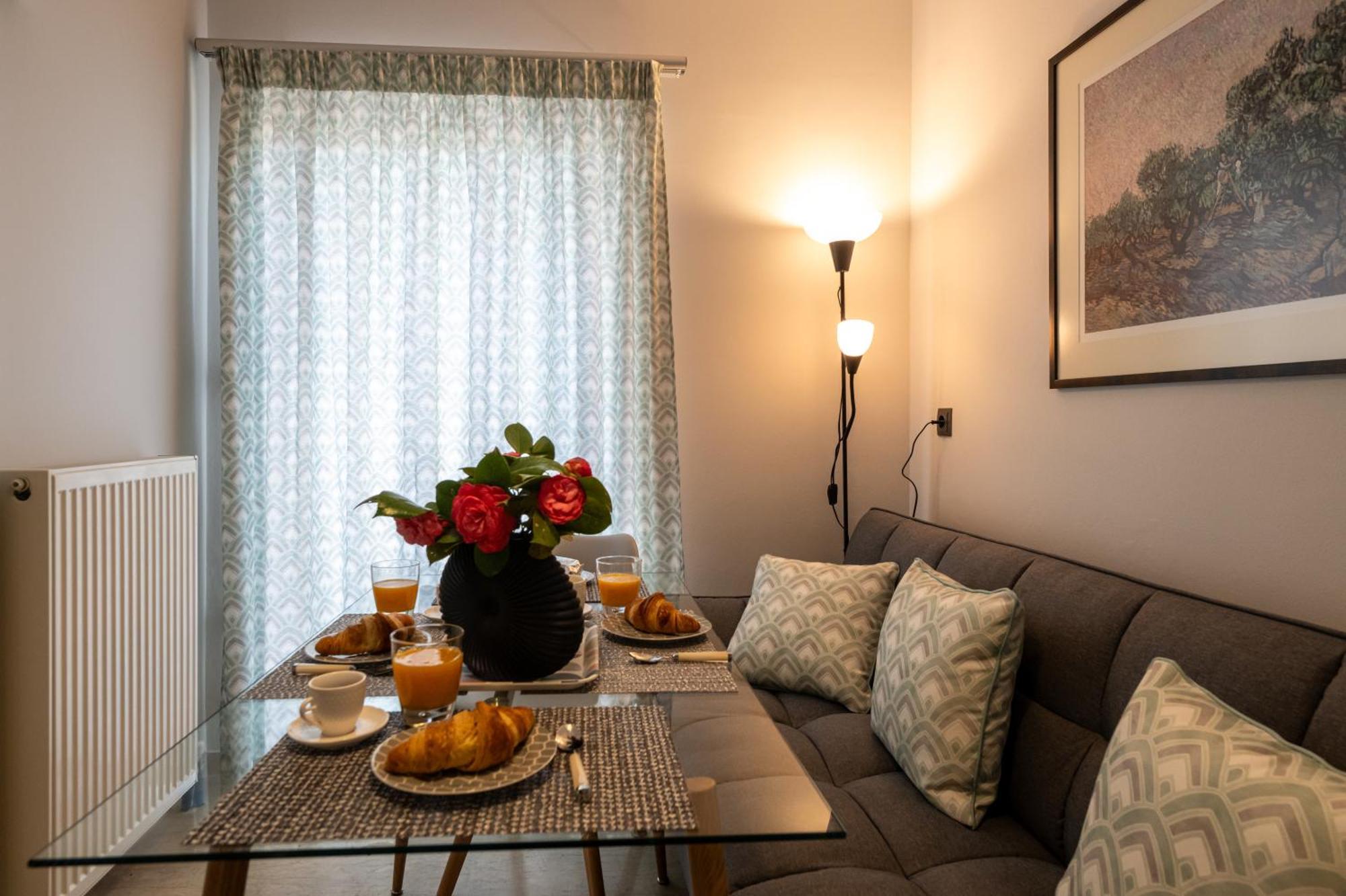 Appartamento Skyhigh Haven Kalamata Esterno foto